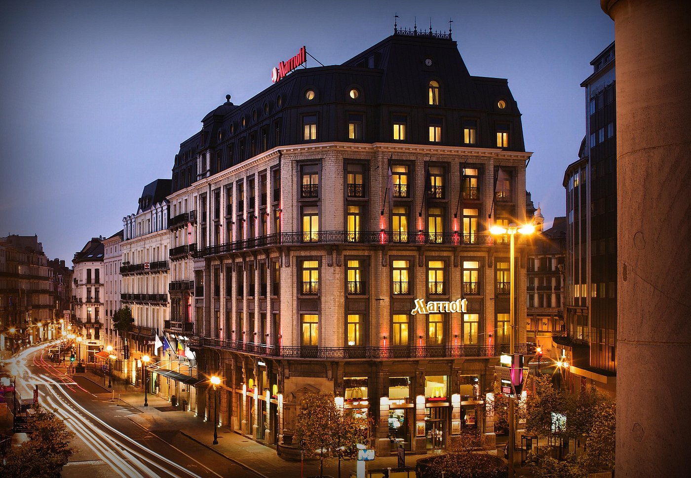 Marriott Grand Place exterior night